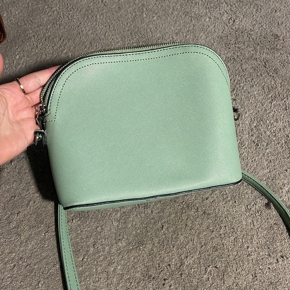Steve Madden Teal Green Cross Body Bag, medium size, like new - Picture 3 of 3